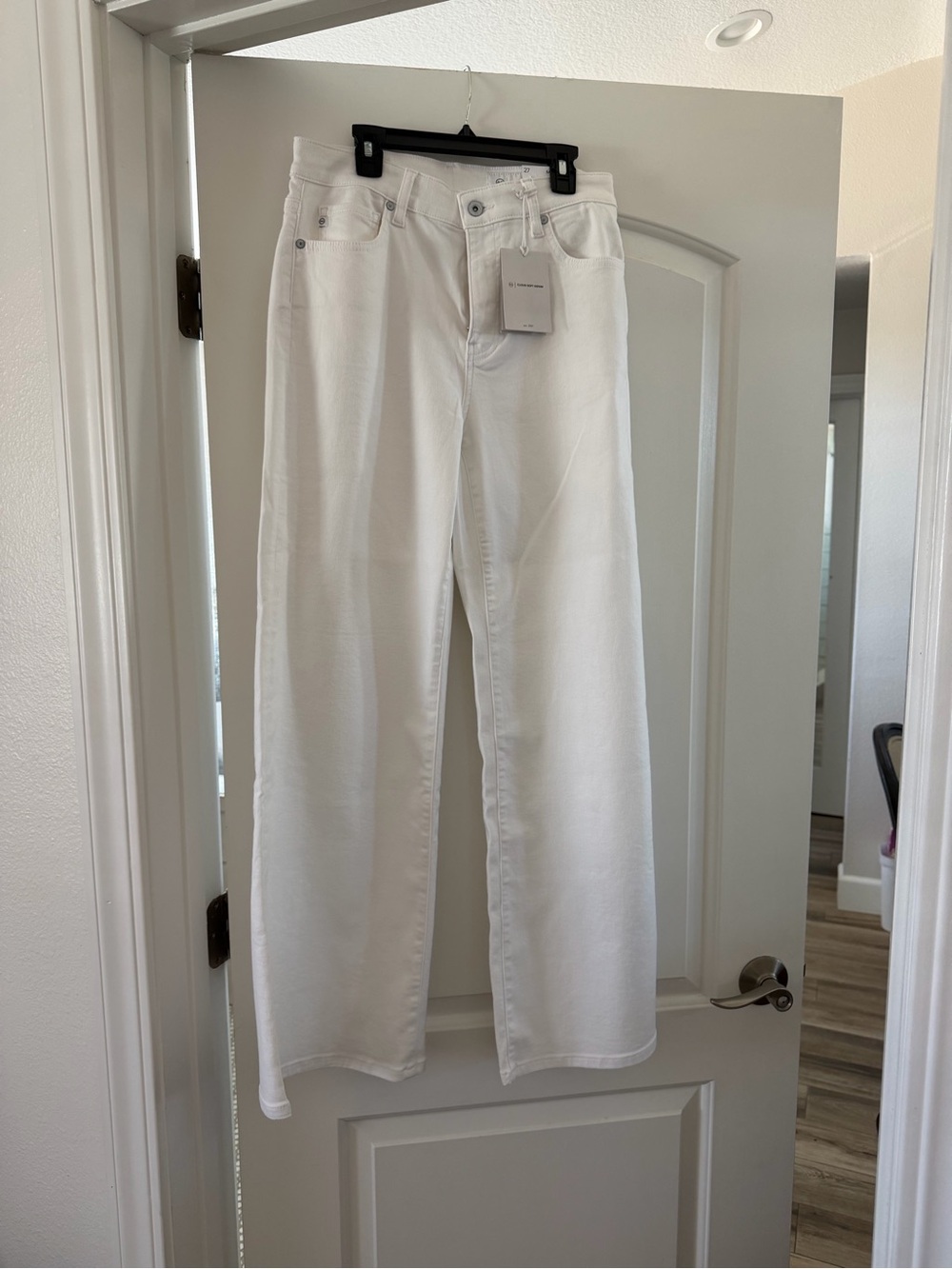 AG Saige High Rise Wide-Leg Jeans - Picture 2 of 9